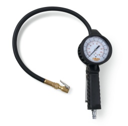 Corps enduit de caoutchouc antichoc
-Levier de commande métallique
-Pression de service: 0,5÷12 bar, 7÷174 psi
-Fonction de relâchement de pression
-Fonction de mesure de pression
-Longueur du tuyau: 58 cm
-Rotation du tuyau à 360°
-Entrée d’air 1/4 »