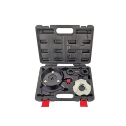 Jeu d'outils pour contrôle de chaîne de distribution pour moteurs VAG 1.2 - 1.4 TFSi
Pour moteurs 1.2 et 1.4 TFSI
Affectations véhicules : Audi: A1 (2012-2015), A1 Sportback (2012-2015), A3 (2013-2015), A3 (2013-2015), A3 Sportback (2012-2015)
Seat: Ibiza (2012-2017), Leon (2012-2015), Toledo (2012-2017)
Škoda: Fabia II (2010-2015), Fabia III (2014-2017), Octavia II (2010-2013), Octavia III (2010-2015), Praktik (2010-2015), Roomster (2010-2015), Rapid (2015-2017)
Volkswagen: Golf VI & VII (2008-2015), Golf VII Kombi (2008-2017), Jetta (2012-2017), Polo (2012-2017), Sportsvan (2014-2017)
Codes moteurs : 1.2 TFSi : CJZA, CJZB, CJZC, CJZD
1.4 TFSi : CGGA, CGGB, CHPA, CMBA, CPVA, CPVB, CRJA, CXSA
1.4 TFSi ACT : CPTA
Codes OEM : T10550, T10550/1, T10550/2, T10550/3