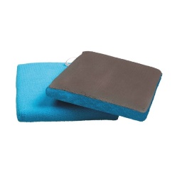 La Nanex est le résultat d'une technologie révolutionnaire de caoutchouc polymérisé qui remplace les produits en argile.
La Nanex enlève facilement les résines, les restes de cire, les insectes, film routier et d'autres contaminants de votre carrosserie, vitres et
pare-chocs.
Ce produit est fait pour durer 4 fois plus longtemps que les produits en argile.
Nettoyage rapide, fait gagner du temps.
Pour une finition lisse.
Durée de vie : entre 50 et 60 utilisations.