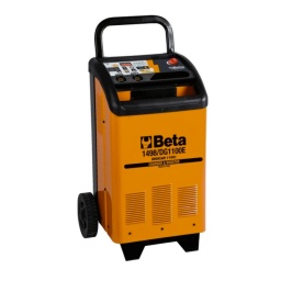 Chargeur/démarreur de batterie électronique, 12/24 V sur roues
Grâce à la fonction de contrôle électronique effectuée par un microprocesseur, les chargeurs/démarreurs de batterie professionnels DIGICAR sont conçus pour offrir à l'utilisateur une sécurité optimale avec une technologie de pointe.
Le panneau de commande permet de sélectionner facilement le type de batterie (AGM, GEL, LIQUIDE ou Universel) et de choisir parmi quatre niveaux de charge différents (en fonction de la capacité de la batterie), ou de définir un temps de charge.
Le système de contrôle électronique permet d'optimiser la charge de la batterie (100 %), sans qu'il soit nécessaire de retirer la batterie, et assure un processus entièrement sécurisé et automatisé, sans aucune surveillance. Une fois la charge terminée, l'appareil passe automatiquement en mode maintenance, garantissant ainsi une efficacité maximale.
La tension de la batterie (12 V ou 24 V) est affichée sur l'écran embarqué et l'état de charge est indiqué grâce à 3 indicateurs LED (faible, moyen, charge complète). La tension et le temps restant peuvent être vérifiés pendant la charge.
Les modèles DIGICAR sont équipés de systèmes de sécurité élaborés, notamment avec une protection contre les inversions de polarité et les surintensités, une indication de panne de batterie et un démarrage sécurisé, basés sur le système électronique innovant CPS. Idéal pour les véhicules de dernières générations équipés de cartes électroniques, les dispositifs DIGICAR préviennent les dommages engendrés par les pics de tension.
Le système de protection fournira uniquement du courant une fois que l'utilisateur aura actionné le démarrage de la voiture (par bouton ou clés), garantissant ainsi un démarrage sûr et protégé, aucun autre appareil n'est nécessaire.
Choisissez les chargeurs/démarreurs de batterie DIGICAR pour une charge sécuritaire, professionnelle et sans problème.
Données techniques :
Alimentation (monophasée) : 230 V - 50/60 Hz
Puissance : 2400 W
Tension : 12/24 V
Courant maximal : 100 A
Courant de charge : 70 A
Courant max de suralimentation : 580 Acc
Courant de démarrage : 400 A
Capacité de charge : 5 000 Ah 15h
Positions de charge : 4 + boost + alimentation