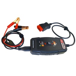 Boitier de sauvegarde de mémoire OBD
Permet de conserver la mémoire du calculateur pendant le remplacement de la batterie faible du véhicule
Evite de perdre les données en mémoire telles que la position du siège, les codes multimédia, les codes d'erreur, etc.
Vérifie également la présence d'une fuite de courant dans le circuit du véhicule qui pourrait détériorer plus rapidement la batterie
Affichage numérique de la tension
Alarme sonore et visuelle en cas de tension insuffisante (inf. à 11V) de la batterie utilisée
Se connecte au port DLC du véhicule via le connecteur OBD 2 mâle
Alimentation sur sa batterie intégrée ou sur batterie du véhicule via pinces crocodiles
Protection contre l'inversion de polarité
Livré avec chargeur secteur
Plus d’information
Alimentation : lithium-ion 12 V / 2000 mAh
Code EAN : 3663389001111
Longueur de câble en m : 0,6 m
Longueur du câble d'alimentation : 1,1 m
Précision de mesure 1 : jusqu'à 4 Amps max.
Température d'utilisation : +0°C à +50°C
Tension d'utilisation : 9-15 V DC