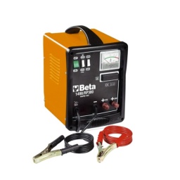 Chargeur / démarreur de batterie professionnel 12/24 V
Les chargeurs et démarreurs de batterie portables professionnels sont la solution parfaite pour tous vos besoins.
Conçus avec des composants électroniques de qualité optimale, ils garantissent à la fois la sécurité et la fiabilité dans toutes les situations.
Équipés de sélecteurs de courant de charge, d'ampèrage, de protections thermostatiques contre les démarrages prolongés, de fusibles internes contre les courts-circuits et des inversions de polarité, ils s'imposent comme un appareil incontournable de votre garage.
Données techniques :
Alimentation (monophasée) : 230 V - 50/60 Hz
Puissance : 900 W
Tension : 12/24 V
Courant maximal : 38 A
Courant de charge : 25 A
Courant max de suralimentation : 280 Acc
Courant de démarrage : 200 A
Capacité de charge : 270 Ah 15h
Positions de charge : 2 + boost