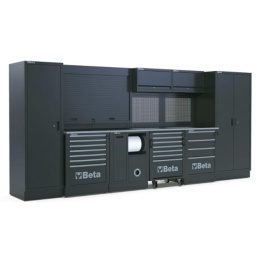 Combinaison d'ameublement d'atelier RSC50 2.0
Combinaison comprenant les éléments suivants :
1 armoire à 1 porte (RSC50 2.0 A1)
1 plan de travail 750x700 mm (RSC50 2.0 NPG/1-0.7MT)
1 plan de travail 2240 x 700 mm (RSC50 2.0 NPG/3-2,2MT)
1 servante mobile avec 7 tiroirs (RSC50 2.0 C7)
1 module fixe avec 4 tiroirs (RSC50 2.0 M4)
1 module fixe avec 7 tiroirs (RSC50 2.0 M7)
1 module fixe de propreté (RSC50 2.0 MS-AVV) avec enrouleur de tuyau d'air comprimé réf : 1900S 8x10 (inclus)
1 paroi porte-outils avec volet et structure en aluminium (RSC50 2.0 PS)
2 meubles haut muraux (RSC50 2.0 PM)
2 panneaux porte-outils perforés supérieurs (RSC50 2.0 PFS)
2 panneaux porte-outils perforés inférieurs (RSC50 2.0 PFI)
2 paires d'étriers (RSC50 2.0 P/2MDX-SX)
1 armoire à 2 portes (RSC50 2.0 A2)