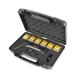 Kit completet polyvalent, idéal pour réparer rapidement et durablement les
dommages sur les pièces en plastique.
Equipé d'une batterie Li-ion 3,7V de4000mAh, il offre une puissance de 30W et une température maximalede 600°C,garantissant ainsi des performances élevées.
Caractéristiques:
-Puissance:30W
-Batterie:Li-ion3,7V4000mAh
-Connecteur d'alimentation USBtypeC
-Température maximale:600°C
-Chargeur de batterie:Entrée230V,sortieUSB5V-2A
-Temps de charge:3h à 2A
-Protection totale contre les surintensités et les surchauffes