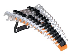 Une nouvelle forme
Jeu de 15 clés mixtes
avec support
6-7-8-9-10-11-12-13-14-15
16-17-19-22-24 mm