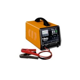 Chargeur / démarreur de batterie 12V
Chargeurs et démarreurs de batterie portables Autostar. Equipé de sélecteurs et d'ampèremètres permettant de réguler et d' afficher avec précision le niveau de courant de charge.
La sécurité est assurée par des fusibles internes de protection contre les courts-circuits et les inversions de polarité ainsi que par des protecteurs thermostatiques de démarrage prolongé.
Le Car Protection System (CPS) permet d'activer et de désactiver automatiquement la fonction Boost, protégeant ainsi à la fois la batterie et l'électronique du véhicule. Autostar : le choix professionnel pour l’entretien automobile.
Données techniques :
Alimentation (monophasée) : 230 V - 50/60 Hz
Puissance : 300 W
Tension : 12 V
Courant maximal : 25 A
Courant de charge : 20 A
Courant max de suralimentation : 300 Acc
Courant de démarrage : 210 A
Capacité de charge : 375 Ah 15h
Positions de charge : 2 + boost