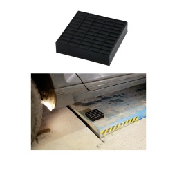 Patin de levage à profil mini bloc, 100 x 100 x 25 mm, conçu pour éviter d'endommager la carrosserie des véhicules lors de l'utilisation de ponts élévateurs à ciseaux, de ponts élévateurs encastrés dans le sol, ainsi que de ponts élévateurs standard à 2 et 4 montants.
Il est doté d'une partie supérieure rainurée, pour une meilleure prise et un levage plus sûr.
La nouvelle gamme de patins/blocs de levage Laser est fabriquée à partir d'un matériau en polyuréthane (PU) très résistant, léger et durable, qui résiste également à l'huile.
Le polyuréthane est bien plus léger que le caoutchouc traditionnel, dure beaucoup plus longtemps et a une plus grande flexibilité, ce qui réduit le risque de dommages dus à la pression sur la carrosserie du véhicule.
En outre, le PU est plus facile à recycler et s'inscrit dans la lignée des autres produits Laser qui sont déjà en PU recyclé, pour une gamme de produits plus respectueuse de l'environnement.
La gamme complète comprend une variété de patins/blocs, conçus pour couvrir un large éventail d'applications en atelier et en carrosserie.
1 patin à profil mini bloc, 100 x 100 mm, convenant aux élévateurs à ciseaux, aux élévateurs encastrés dans le sol, ainsi qu'aux élévateurs standard à 2 et 4 montants.
25 mm d'épaisseur ; 0,23 kg.
Très durable et résistant à l'huile.
Fabriqué en polyuréthane (PU) solide.
Également disponible en jeu de 4, voir la référence Laser n° 62586.