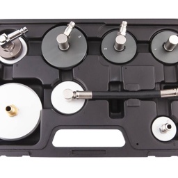 Coffret 8 bouchons purgeur de freins universels de composition : HU 1214 bouchon M78.1 avec chaîne, HU 1215 bouchon M79.5x3.0, HU 1216 bouchon Toyota et Lexus, HU 1217 bouchon Ford Huyndai, Kia, Mazda, Mitsubishi, HU 1218 bouchon Honda, H1219 bouchon standard Europe, HU 1220 bouchon Mazda, Suzuki, HU 1221 bouchon Nissan.
Lot de 8 bouchons universels
Composition :
- HU1214 bouchon M78.1 avec chaîne
- HU1215 bouchon M79.5x3.0
- HU1216 bouchon Toyota et Lexus
- HU1217 bouchon Ford Huyndai, Kia, Mazda, Mitsubishi
- HU1218 bouchon Honda
- HU1219 bouchon standard Europe
- HU1220 bouchon Mazda, Suzuki
- HU1221 bouchon Nissan
À PROPOS DE LA MARQUE CLAS
Notre Marque CLAS « Garage Solutions » basée en Savoie (France), a été créée en 1996. Nous sommes depuis toujours un acteur innovant de l’équipement et de l’outillage technique pour véhicules légers, utilitaires et poids lourds. Aujourd’hui, nous évoluons vers un écosystème offrant des solutions globales, bénéfique pour l’ensemble de nos partenaires. Nous nous adaptons à vos besoins et budgets, en étant toujours plus simple et réactif avec des hommes et des femmes experts, passionnés, au cœur d’une digitalisation à votre service. Consolidant notre leadership en France, nous accélérons notre expansion afin de devenir un acteur clef à l’international.