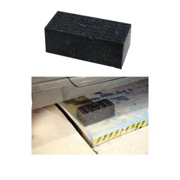 Patin de levage à profil bloc haut en PU recyclé, 200 x 100 x 70 mm, conçu pour éviter d'endommager la carrosserie des véhicules lors de l'utilisation de ponts élévateurs à ciseaux, de ponts élévateurs encastrés dans le sol, ainsi que de ponts élévateurs standard à 2 et 4 montants.
La nouvelle gamme de patins/blocs de levage Laser est fabriquée à partir d'un matériau en polyuréthane (PU) très résistant, léger et durable, qui résiste également à l'huile.
Le polyuréthane est bien plus léger que le caoutchouc traditionnel, dure beaucoup plus longtemps et a une plus grande flexibilité, ce qui réduit le risque de dommages dus à la pression sur la carrosserie du véhicule.
En outre, le PU est plus facile à recycler et s'inscrit dans la lignée des autres produits Laser qui sont déjà en PU recyclé, pour une gamme de produits plus respectueuse de l'environnement.
La gamme complète comprend une variété de patins/blocs, conçus pour couvrir un large éventail d'applications en atelier et en carrosserie.
1 patin à profil bloc haut, 200 x 100 mm, convenant aux élévateurs à ciseaux, aux élévateurs encastrés dans le sol, ainsi qu'aux élévateurs standard à 2 et 4 montants.
70 mm d'épaisseur ; 0,50 kg.
Caractéristique unique d'empilage, avec fentes moulées dans chaque bloc, ce qui augmente la friction et réduit le risque de glissement.
Fabriqué à partir de polyuréthane (PU) recyclé. Très résistant à l'usure et résistant à l'huile.
Également disponible en jeu de 4, voir la référence Laser n° 62585.