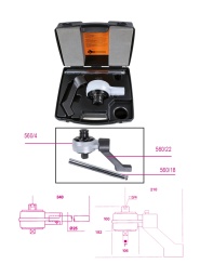 Le rapport de multiplication signifie que le couple d’entrée est multiplié par le facteur (5 ou 5,2) comme valeur de sortie du multiplicateur (par exemple, in 20, out 100 Nm ou in 20 Nm, out 104 Nm).
ATTENTION: utiliser les multiplicateurs de couple uniquement à l’aide de clés dynamométriques; l’utilisation de visseuses et/ou de clés à chocs est interdite.
Régler la clé dynamométrique en fonction du serrage requis. Placer tout d’abord le pied ou le bras de réaction sur le multiplicateur, en le fixant à l’aide de la vis prévue à cet effet, puis installer la douille appropriée.
Positionner le multiplicateur de couple sur le 6 pans de manœuvre, en le tournant à la main jusqu’à ce que le pied ou le bras de réaction repose fermement contre une paroi, un écrou etc. Installer le carré mâle de la clé dynamométrique sur le carré femelle du multiplicateur et effectuer le serrage désiré.
La tension accumulée à l’intérieur doit être déchargée en tournant le multiplicateur dans le sens opposé; opérer avec la plus grande vigilance afin de ne blesser personne et de ne rien endommager.
ATTENTION : ne pas dépasser la valeur maximale d’entrée.
Pour les serrages, utiliser uniquement des douilles à choc, en tenant compte des valeurs de couple maximum applicables à chaque douille.
Pour l’utilisation de rallonges, il est recommandé d’avoir un alignement parfait du multiplicateur lors du serrage; l’utilisation de rallonges de plus de 250 mm est déconseillém.
310x275x120 mm